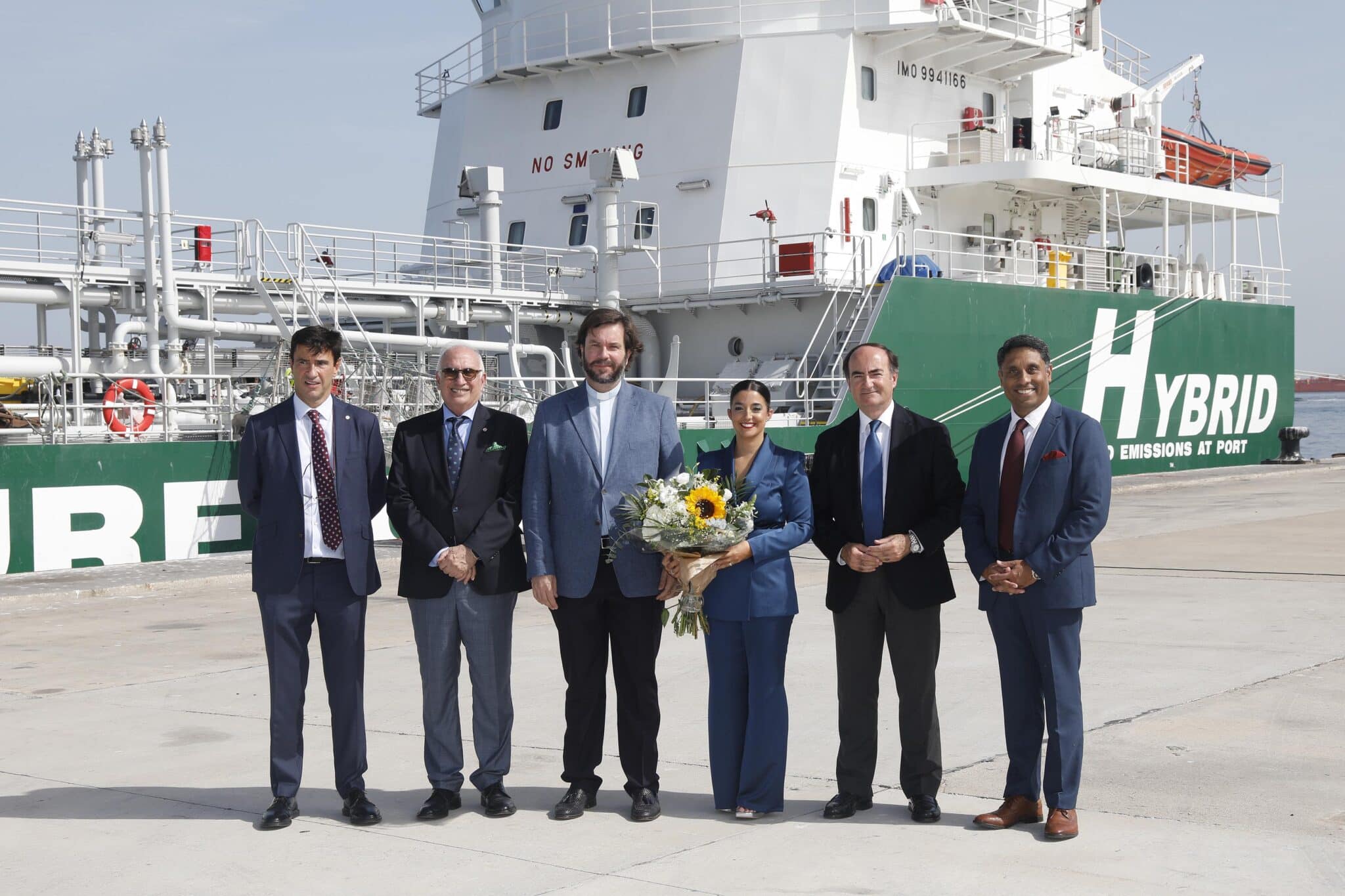 Cepsa, Mureloil present hybrid supply ship in Port of Algeciras
